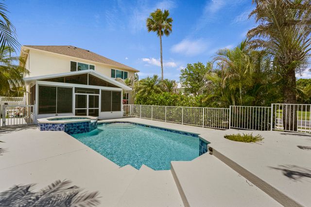 3189 SW Solitaire Palm Drive, Palm City, FL 34990