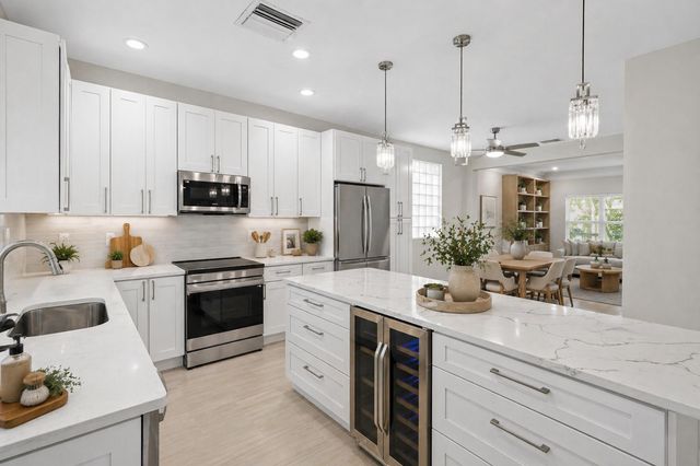 3189 SW Solitaire Palm Drive, Palm City, FL 34990