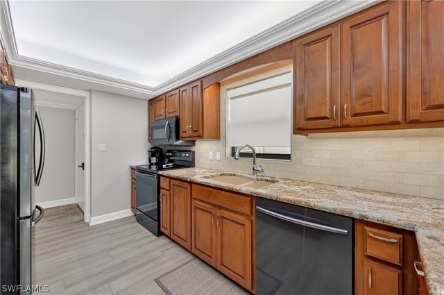 845 Collier CT 302, Marco Island, FL 34145