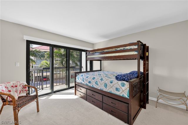 845 Collier CT 302, Marco Island, FL 34145