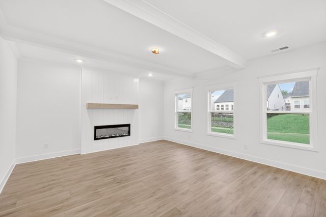 2592 Misty Creek Court, Nashville, TN 37207