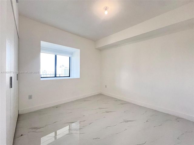 700 NE 24th St 1503, Miami, FL 33137