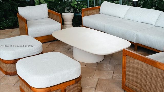 700 NE 24th St 1503, Miami, FL 33137