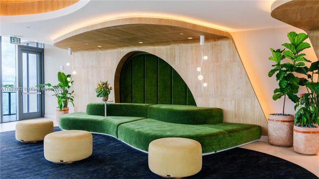 700 NE 24th St 1503, Miami, FL 33137