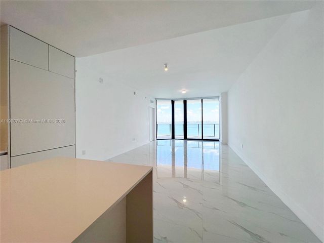 700 NE 24th St 1503, Miami, FL 33137