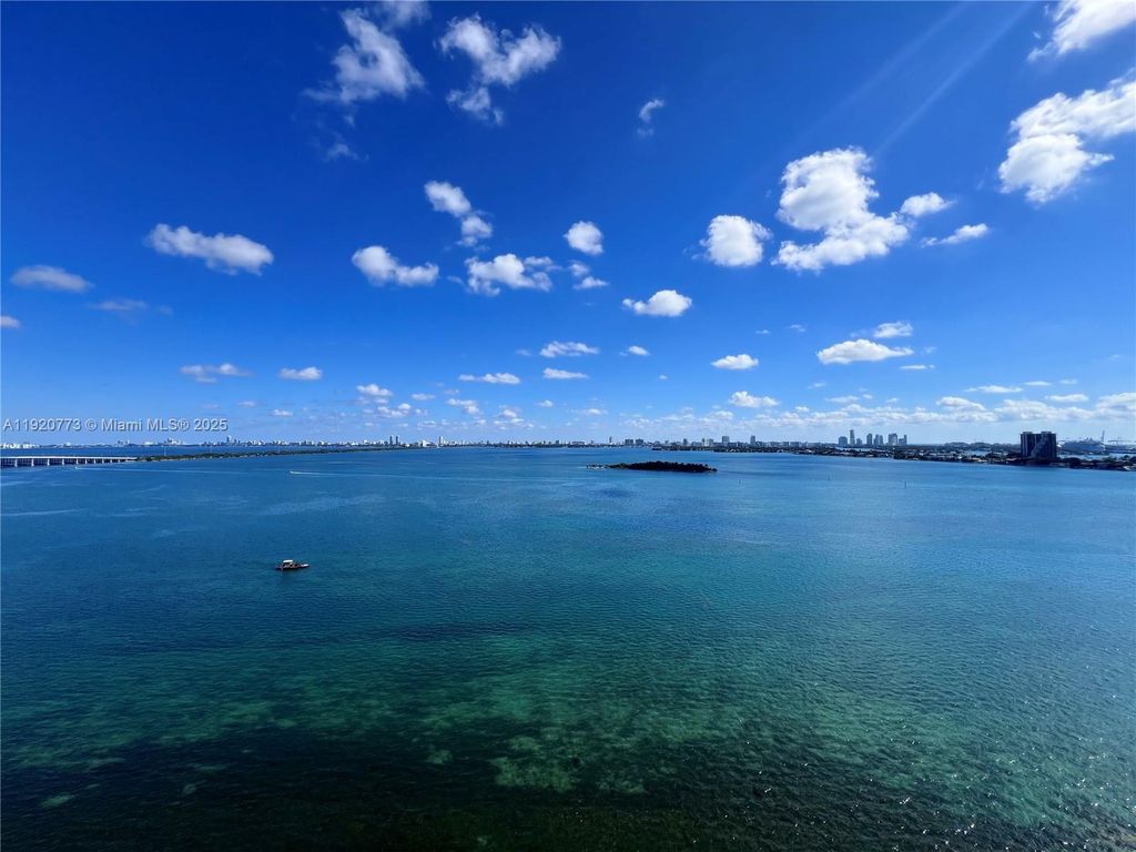 700 NE 24th St 1503, Miami, FL 33137