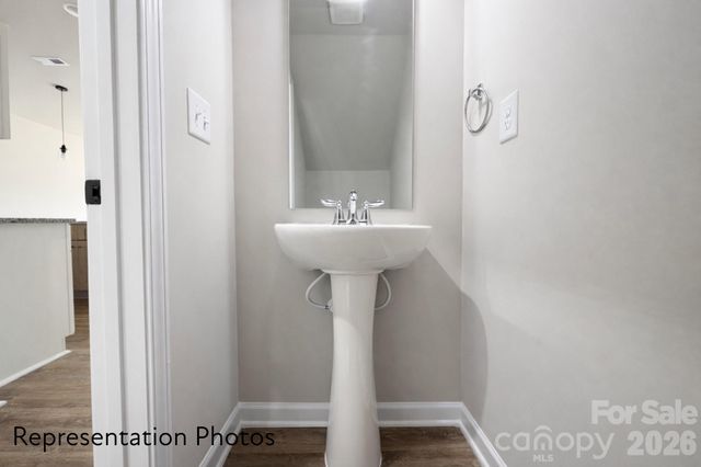 5949 Wallace Avenue, Charlotte, NC 28227