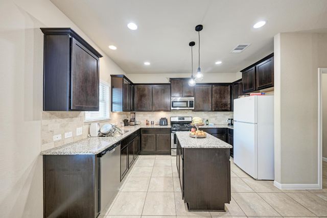 701 Schefer ST, Leander, TX 78641