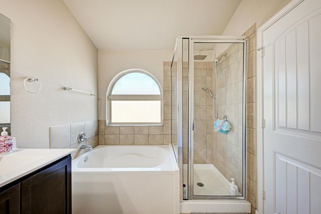 701 Schefer ST, Leander, TX 78641