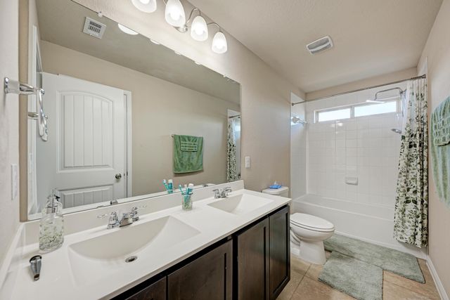 701 Schefer ST, Leander, TX 78641