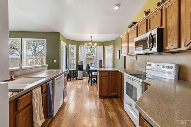10164 W Florence Ct, Boise, ID 83704