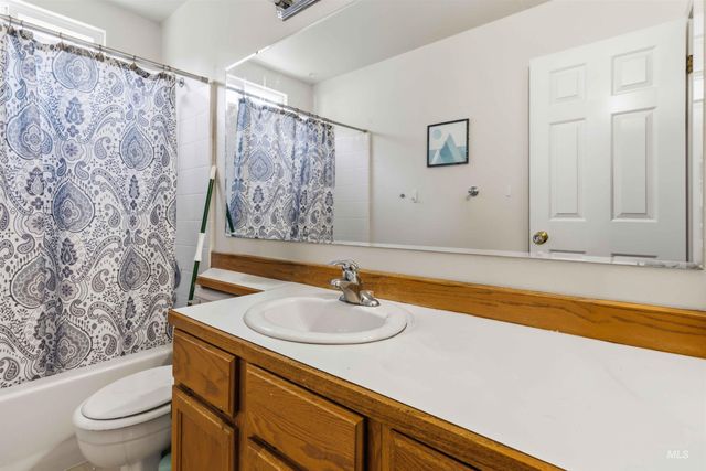 10164 W Florence Ct, Boise, ID 83704