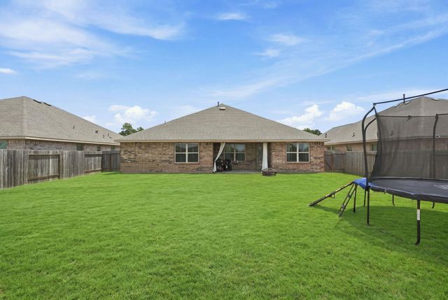 40132 Spyglass Hill Drive, Cleveland, TX 77327