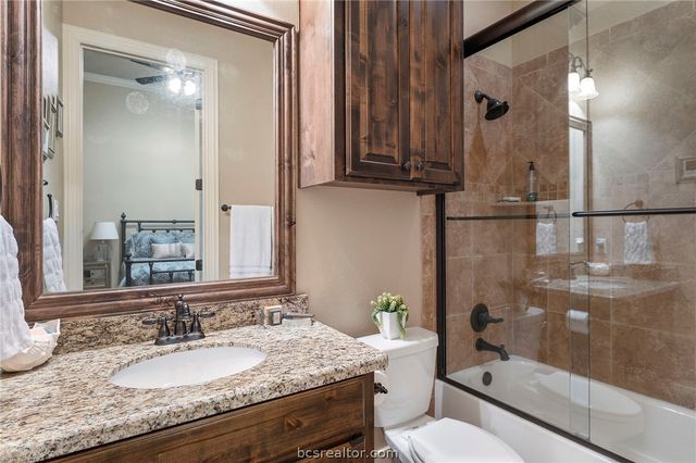 5216 Ruddy Duck Drive, College Station, TX 77845