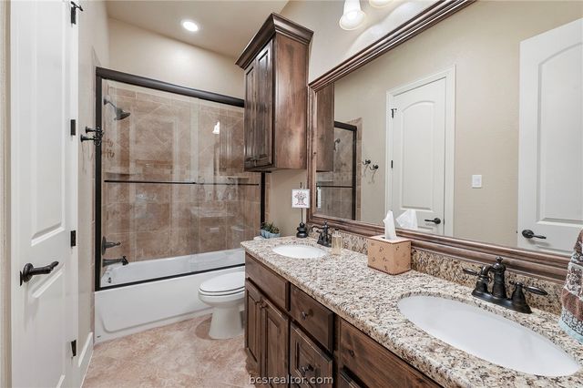 5216 Ruddy Duck Drive, College Station, TX 77845