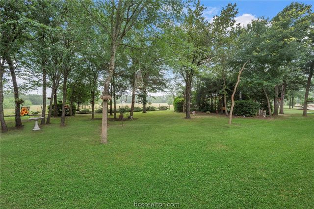 5216 Ruddy Duck Drive, College Station, TX 77845