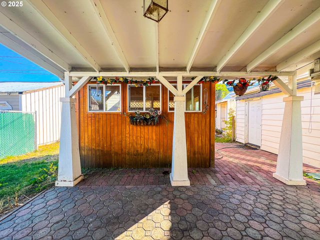 314 Nw 3RD Ave, John Day, OR 97845