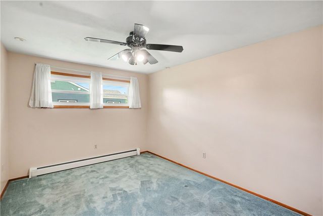 2107 Lynwood Dr, Hopewell Twp, PA 15001