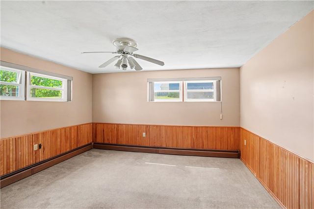 2107 Lynwood Dr, Hopewell Twp, PA 15001