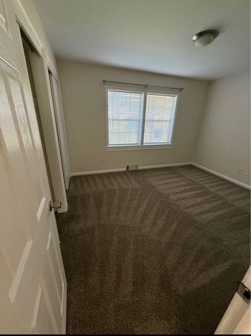 4672 S Urbana Avenue S, Tulsa, OK 74137