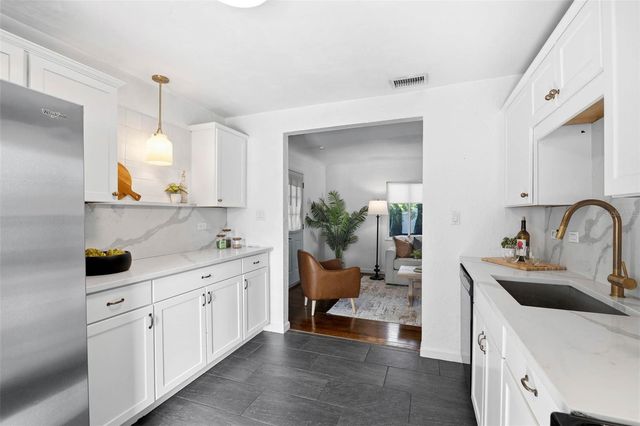 5931 MANGROVE STREET N, St Petersburg, FL 33703