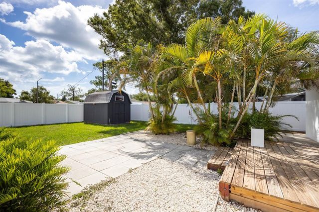 5931 MANGROVE STREET N, St Petersburg, FL 33703