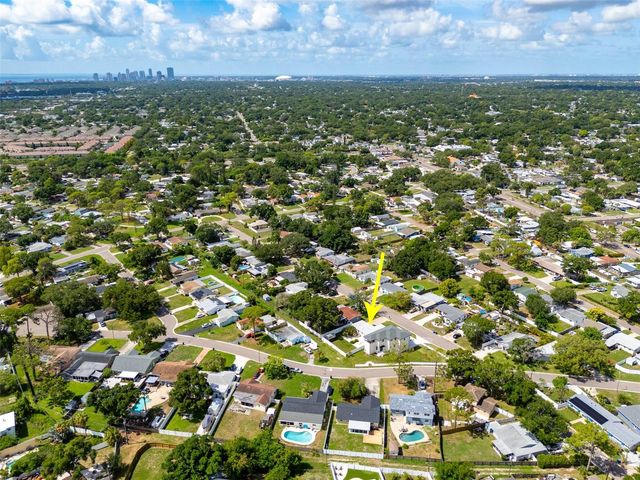5931 MANGROVE STREET N, St Petersburg, FL 33703