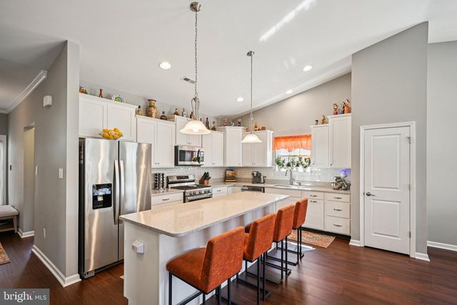 16 TORRESDALE ST, Millville, NJ 08332