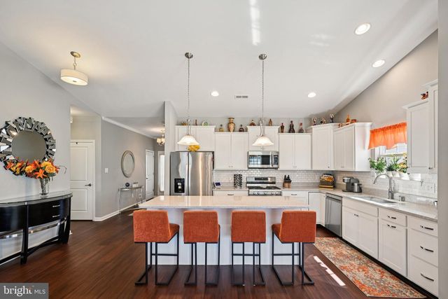 16 TORRESDALE ST, Millville, NJ 08332