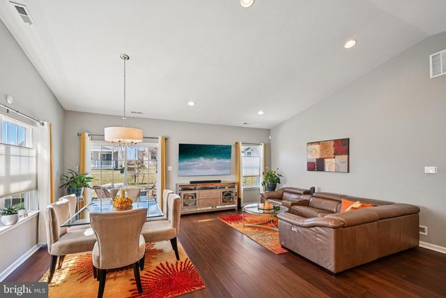 16 TORRESDALE ST, Millville, NJ 08332