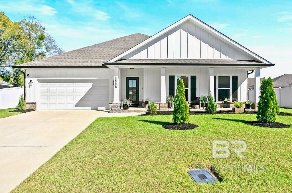10796 Native Dancer Way, Daphne, AL 36526