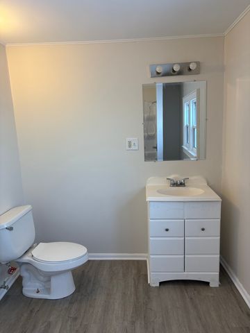229 S Sibley Avenue, Kankakee, IL 60901