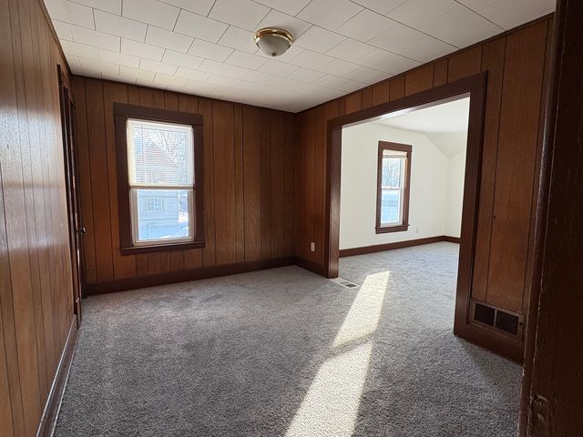 229 S Sibley Avenue, Kankakee, IL 60901