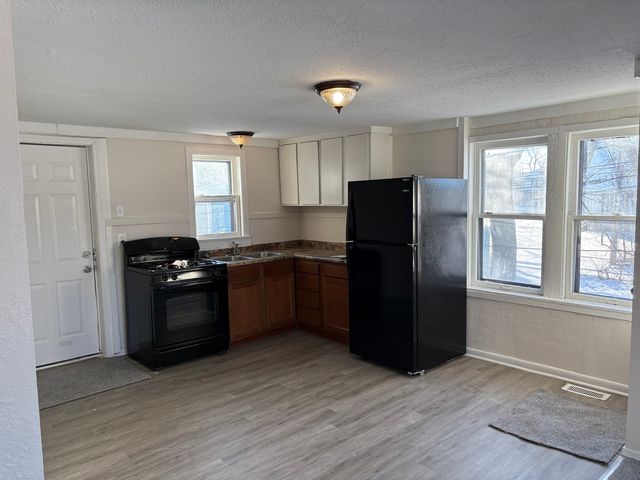 229 S Sibley Avenue, Kankakee, IL 60901