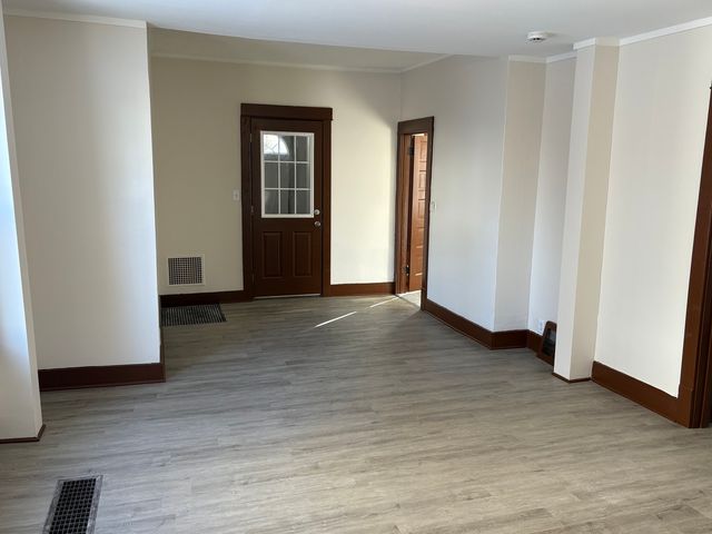 229 S Sibley Avenue, Kankakee, IL 60901