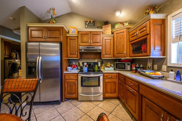 5 Jacob Lane, Cave City, AR 72521