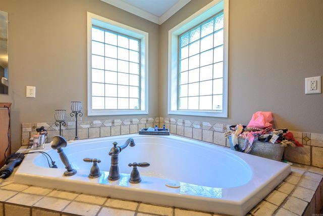 5 Jacob Lane, Cave City, AR 72521