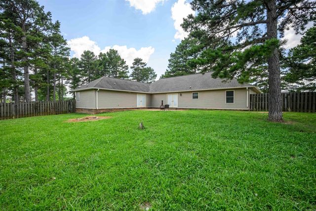 5 Jacob Lane, Cave City, AR 72521