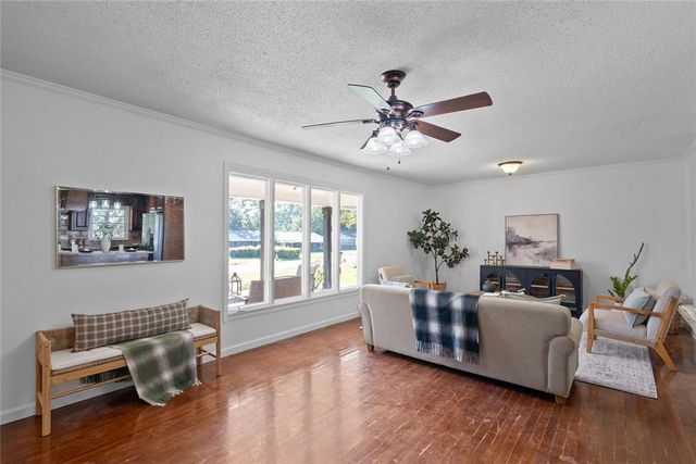 1019 St Moritz Drive W, Mobile, AL 36608