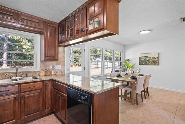 1019 St Moritz Drive W, Mobile, AL 36608