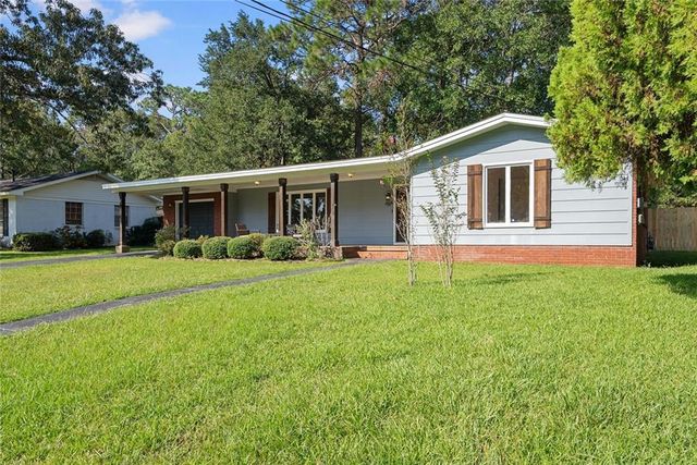 1019 St Moritz Drive W, Mobile, AL 36608