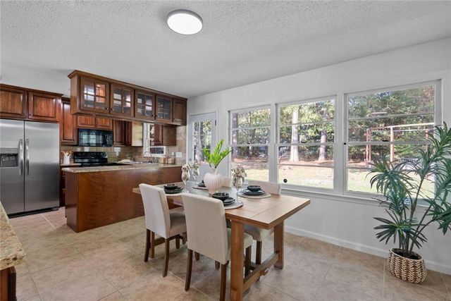 1019 St Moritz Drive W, Mobile, AL 36608