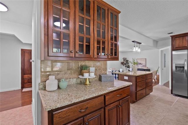1019 St Moritz Drive W, Mobile, AL 36608