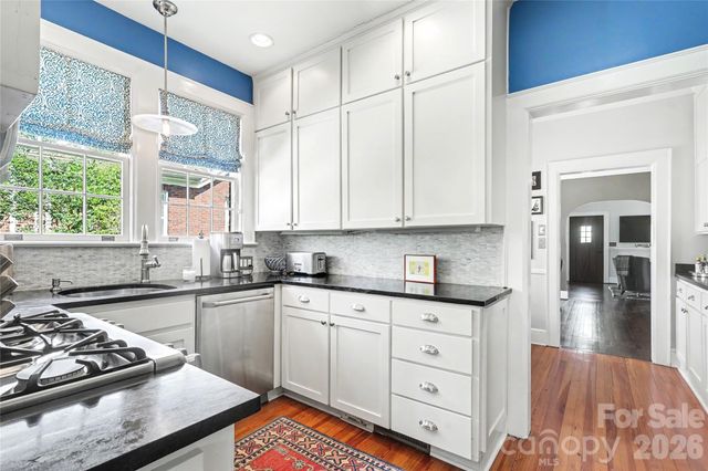 1830 Asheville Place, Charlotte, NC 28203