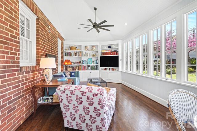 1830 Asheville Place, Charlotte, NC 28203