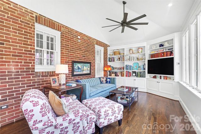 1830 Asheville Place, Charlotte, NC 28203