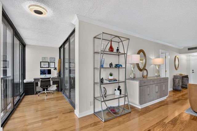 6845 Willow Wood Drive 3044, Boca Raton, FL 33434
