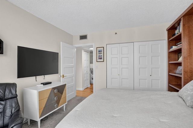 6845 Willow Wood Drive 3044, Boca Raton, FL 33434