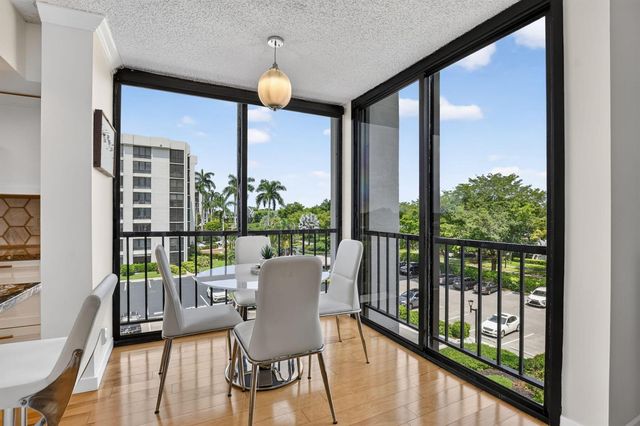 6845 Willow Wood Drive 3044, Boca Raton, FL 33434