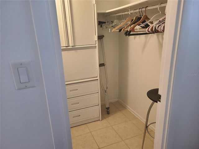 2763 WOODGATE LANE 207, Sarasota, FL 34231